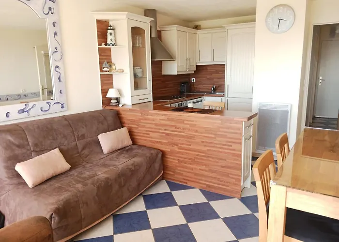 Face A La Appartement Pornic